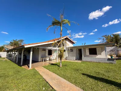 Chácara à venda no bairro Dois Córregos com 347m², 4 quartos sendo 1 suíte, área gourmet e piscina - Foto 20