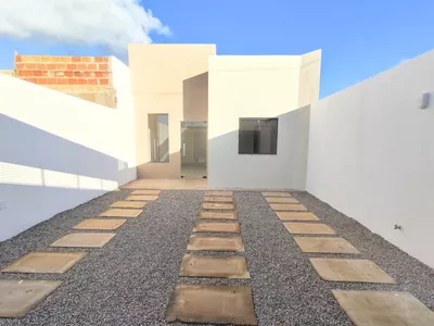 Casa pronta para morar (solta) de 3 quartos sendo 1 suíte com quintal, Primavera, Vitória da Conq - Foto 2