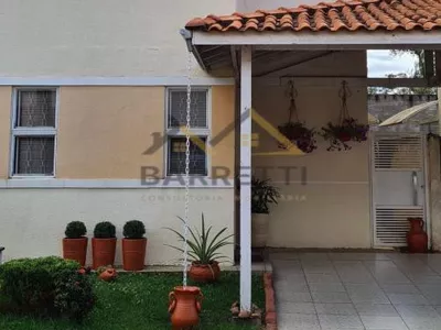 Sobrado à venda de 75m², com 2 quartos, 1 banheiro, 1 vaga de garagem e quintal, no Condomínio Vila Santa Clara - Foto 2