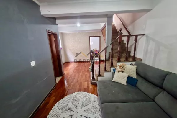 Sobrado à venda de 146m², com 3 quartos, sendo 1 suíte, 4 banheiros e 2 vagas de garagem, no bairro Nova Piracicaba - Foto 3