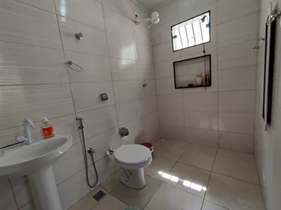 Casa solta de 3 quartos sendo 1 suíte em terreno de 193 m² no Alto Maron, Vitória da Conquista, - Foto 11
