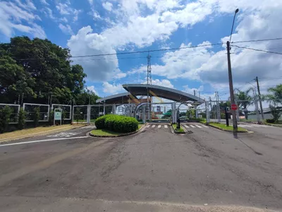 Terreno à venda no condomínio Portal do Horto, com 222,90m² e declive ao fundo. - Foto 11