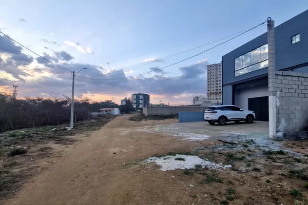 Terreno 360m² no Sol Nascente Candeias, vista pra Cidade - Foto 4