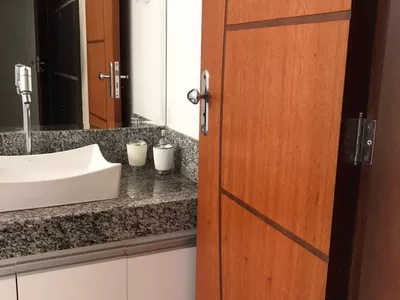 Apartamento mobiliado de 3 quartos sendo 1 suíte para venda, no 3º andar, com sacada no Candeias - Foto 26