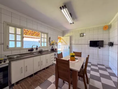 Chácara à venda no bairro Dois Córregos com 347m², 4 quartos sendo 1 suíte, área gourmet e piscina - Foto 10