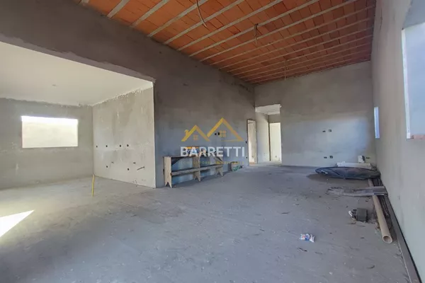 Casa à venda no Condomínio Belmonte com 3 quartos, sendo 1 suíte, 4 banheiros, piscina e 4 vagas de garagem - Foto 4