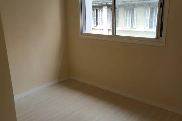Vendo apto em prédio ambos totalmente reformados - Foto 3