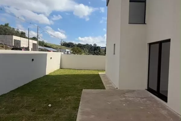 Sobrado Novo de esquina no Bairro Fraron - Foto 4