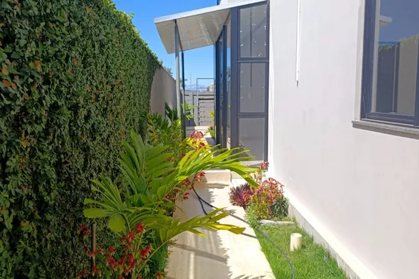 Casa nova com 3 suites+ área gourmet + terraço+dependência completa em condomínio fechado no Rec - Foto 2