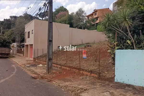 TERRENO ÓTIMA LOCALIZAÇÃO A 900 METROS DA PRAÇA CENTRAL - Foto 2