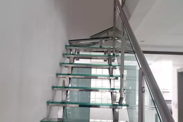 Casa com 3 suítes , 2 salas em excelente localização à venda, Recreio próximo ao centro da cid - Foto 4