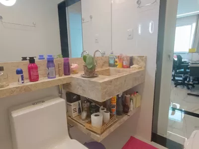Lindo Apartamento à Venda no 1º Andar com garagem coberta no bairro Candeias, Vitória da Conquist - Foto 13