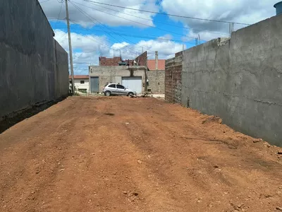 Oportunidade Terreno no asfalto à Venda no Lot Bateias 2. Bairro Zabelê em Vitória da Conquista - Foto 3