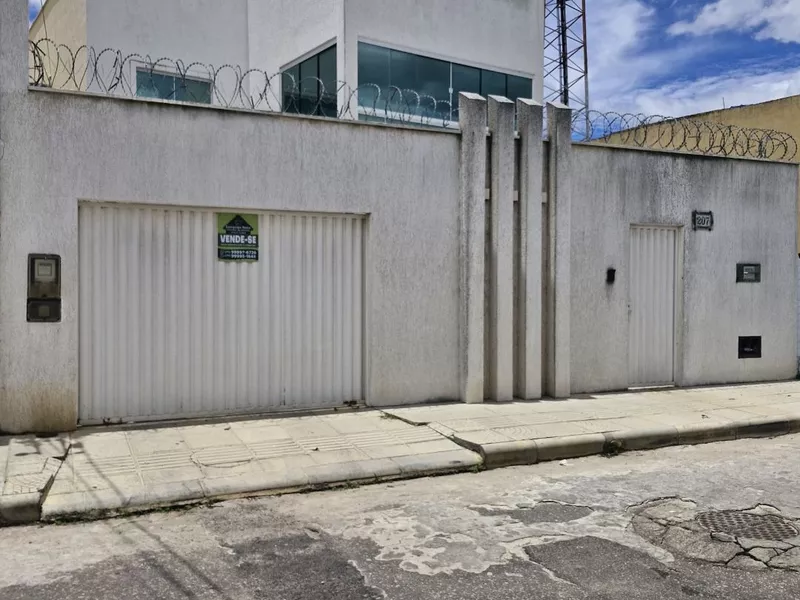 Casa próximo ao Shopping Conquista Sul à Venda, Felícia, Vitória da Conquista, BA - Foto Principal