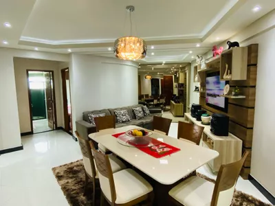 Vendo excelente apartamento de 3 quartos sendo 1 suíte, todo mobiliado, 103M² + 2 Elevadores no Ca - Foto 5