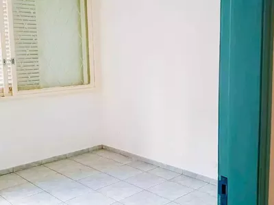 Casa à venda com 290 m² no Centro, com 4 quartos (sendo 1 suíte), quintal e 3 vagas de garagem - Foto 11