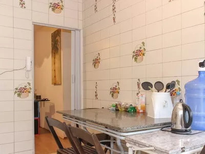 Apartamento com 131 m², com 4 quartos sendo 1 suíte. - Foto 2