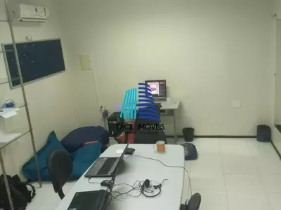 PÁTIO COMERCIAL E LOJA - RUA SEIXAS CORREIA N°: 310, PARANGABA - Foto 4