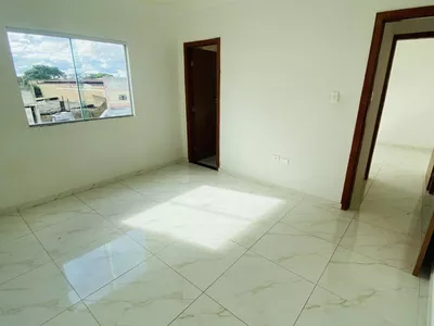 Vendo ótimo apartamento de 2 quartos com suíte, pronto para morar, apto no 2º andar - Foto 9