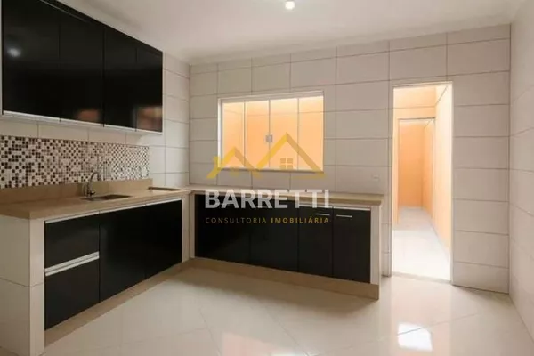 Casa à venda de 172,50m² com 3 quartos, 2 banheiros, piscina e 2 vagas de garagem no bairro Santa Rosa Ipês - Foto 4
