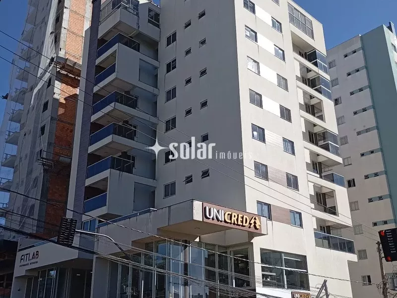 APARTAMENTO SEMI MOBILIADO ED PORTO VITÓRIA - Foto Principal