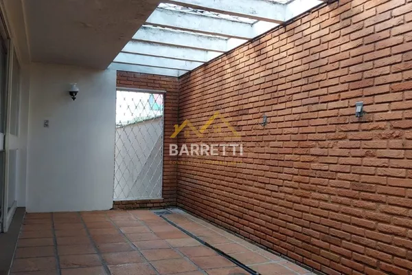 Casa para locação no São Dimas, com 307 m², 6 quartos, 3 banheiros, quintal e 2 vagas de garagem - Foto 5