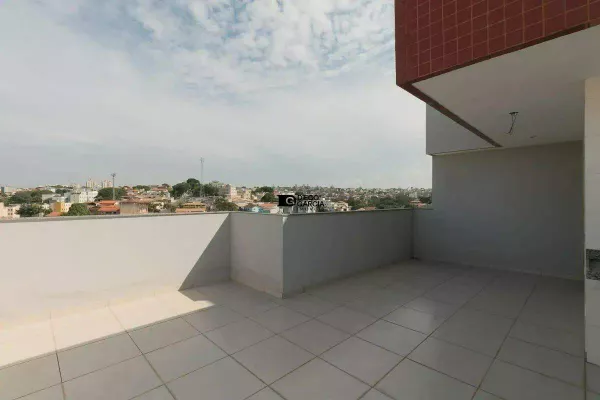 Cobertura Duplex Prédio 100% revestido com elevador no Santa Monica! - Foto 3