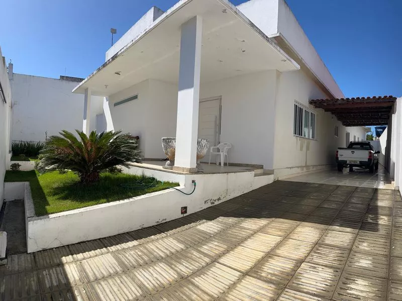 Casa 4 quartos no Centro da cidade com Piscina , 210 m² de área construída, Vitória da Conquista - Foto Principal