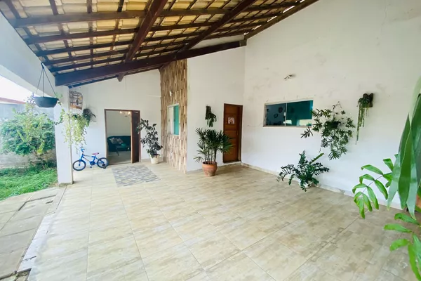 Excelente Casa de 4 quartos e garagem para 4 carros à Venda, Santa Cecília, Vitória da Conquista, - Foto 6