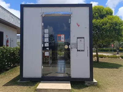 Casa 3 suítes, sala cozinha e gourmet com planejados alto padrão Alphaville II condomínio com inf - Foto 22