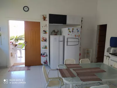 Casa Alto Padrão com 05 suítes, poço artesiano e energia solar em ótima localização no Bairro - Foto 16