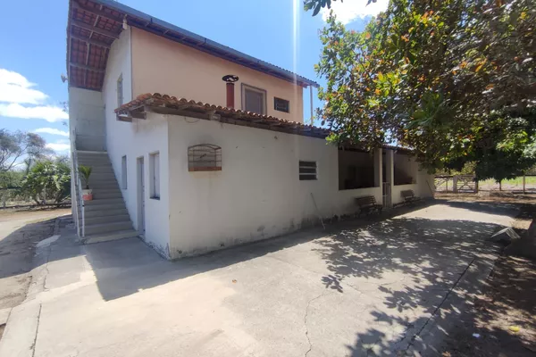 Sítio a venda na Lagoa das Flores com 2 casas, árvores frutíferas, poço artesiano, irrigação, - Foto 2
