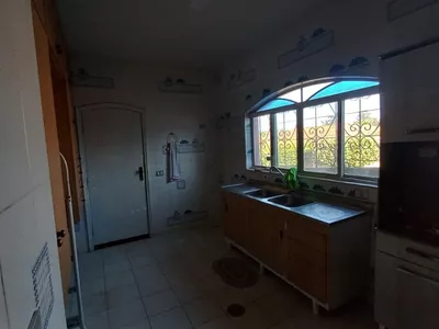 Casa à venda na Vila Fátima, com 422 m², 5 quartos (sendo 2 suítes) e 4 vagas de garagem - Foto 17