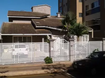 Cornélio Procópio - Casa Assobradada - 5 quartos - Centro - Foto 2
