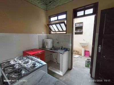 Conjunto comercial para locação com 6 salas, 3 banheiros, pátio grande no Alto Maron, Vitória da - Foto 15