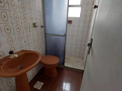 Vendo amplo apto 1dorm com box escriturado 2 andar  - Foto 8