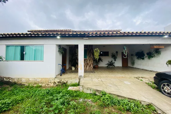 Excelente Casa de 4 quartos e garagem para 4 carros à Venda, Santa Cecília, Vitória da Conquista, - Foto 4