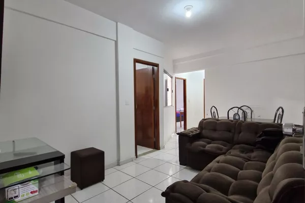 Apartamento 2/4 1⁰ andar Próximo a Chame Chame à Venda, Candeias, Vitória da Conquista, BA - Foto 2