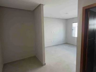 Casa solta de 3 suítes, 1 suíte com closet + dependência completa + área gourmet com churrasque - Foto 19