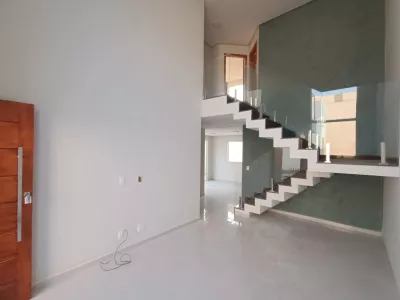 Casa duplex solta de 3 quartos sendo 2 suítes + piscina + espaço gourmet com churrasqueira à ven - Foto 8