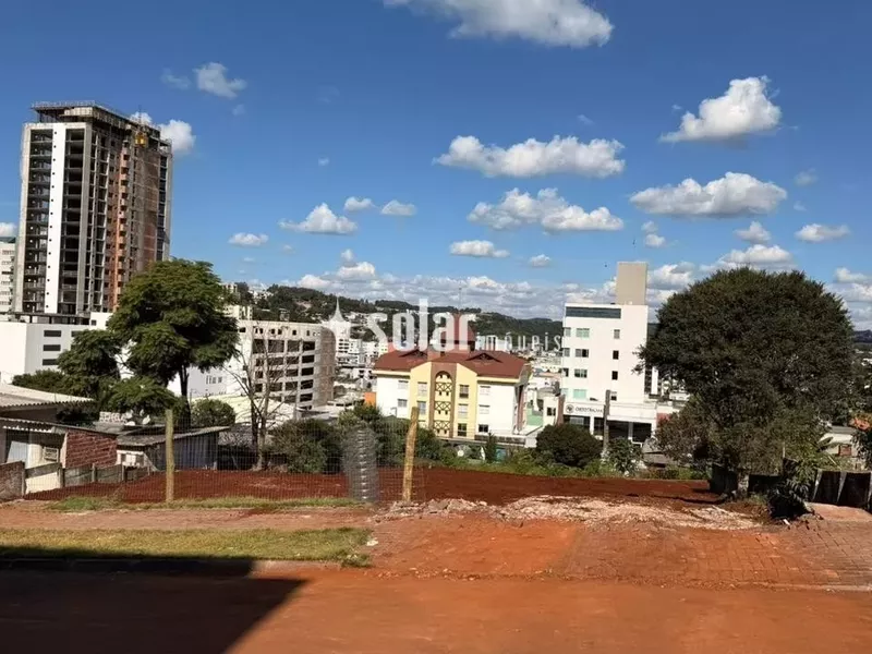TERRENO LOTE 13 QUADRA 0364 - R IGUAÇU N 58 B CENTRO - Foto Principal