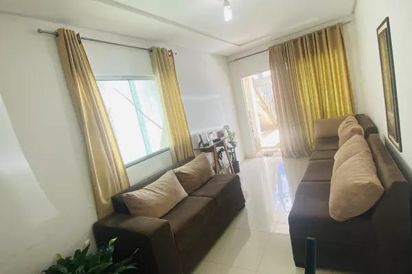 Vendo ótima casa no Boa Vista, 3 quartos sendo um com suíte, ampla garagem e muito mais - Foto 3