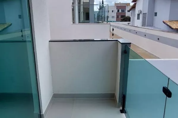 Casa duplex solta de 3 quartos sendo 1 suíte com closet e varanda, garagem coberta à venda, Boa Vi - Foto 2