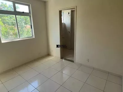 Apartamento de 2 Quartos com Suíte, Elevador e Vaga no Bairro João Pinheiro - Foto 3