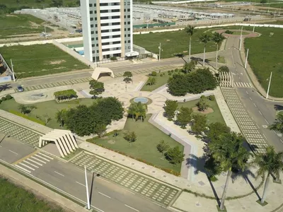 Apartamento com 3/4 sendo 1 suíte reversível para 4/4 2 vagas de garagem na Av. J Pedral próximo - Foto 2