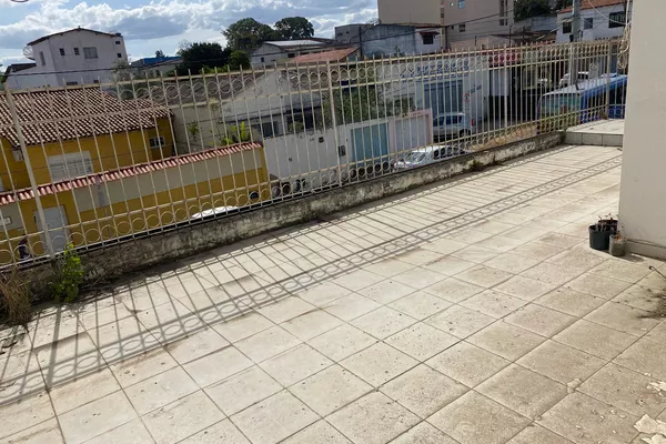 Ótimo Apartamento de 115,85M2 para ponto comercial, de frente para rua Nilo Peçanha e perto da Av - Foto 1