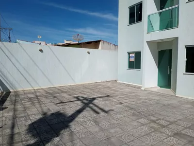 Apartamento térreo com quintal com 3/4 sendo 1 suíte a 50 mts do Shopping Conquista Sul em Vitór - Foto 2