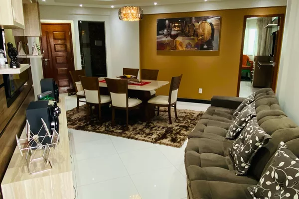 Vendo excelente apartamento de 3 quartos sendo 1 suíte, todo mobiliado, 103M² + 2 Elevadores no Ca - Foto 1