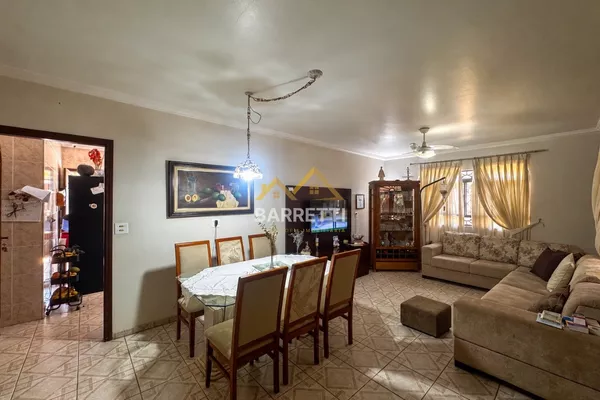 Chácara à venda no bairro Santa Rita, com 307 m² de área construída, 4 quartos, piscina, área gourmet e 4 vagas de garagem - Foto 4