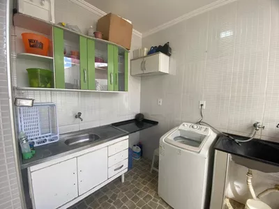 Apartamento térreo à venda, com 4 quartos sendo 2 suítes, com excelente acabamento, garagem para - Foto 28